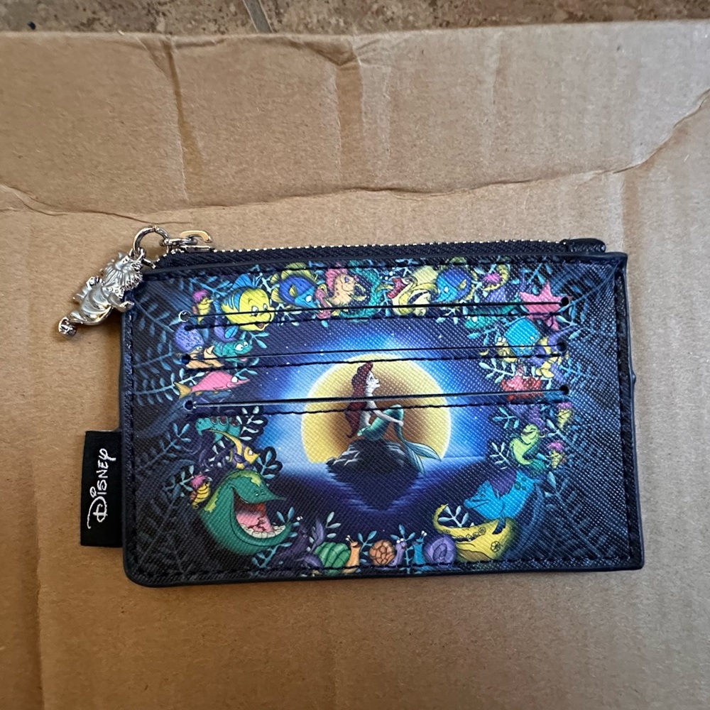 Disney- The Little Mermaid Black Card Holder with Vibrant Character Design